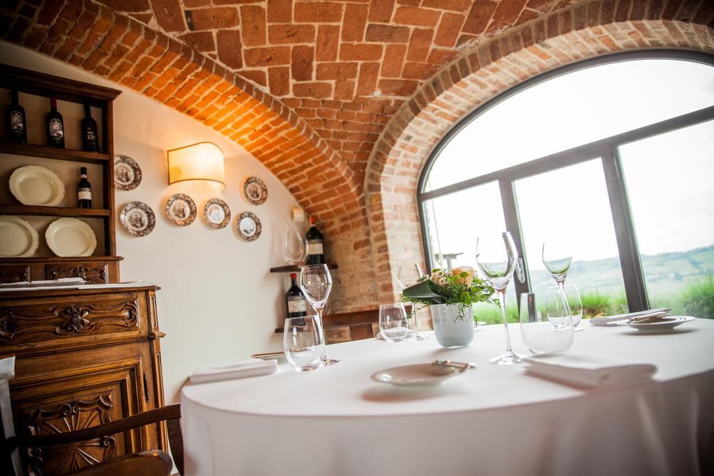 Locanda Del Pilone Альба Экстерьер фото