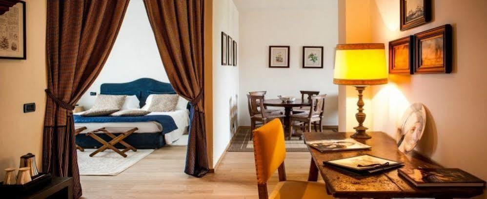 Locanda Del Pilone Альба Экстерьер фото